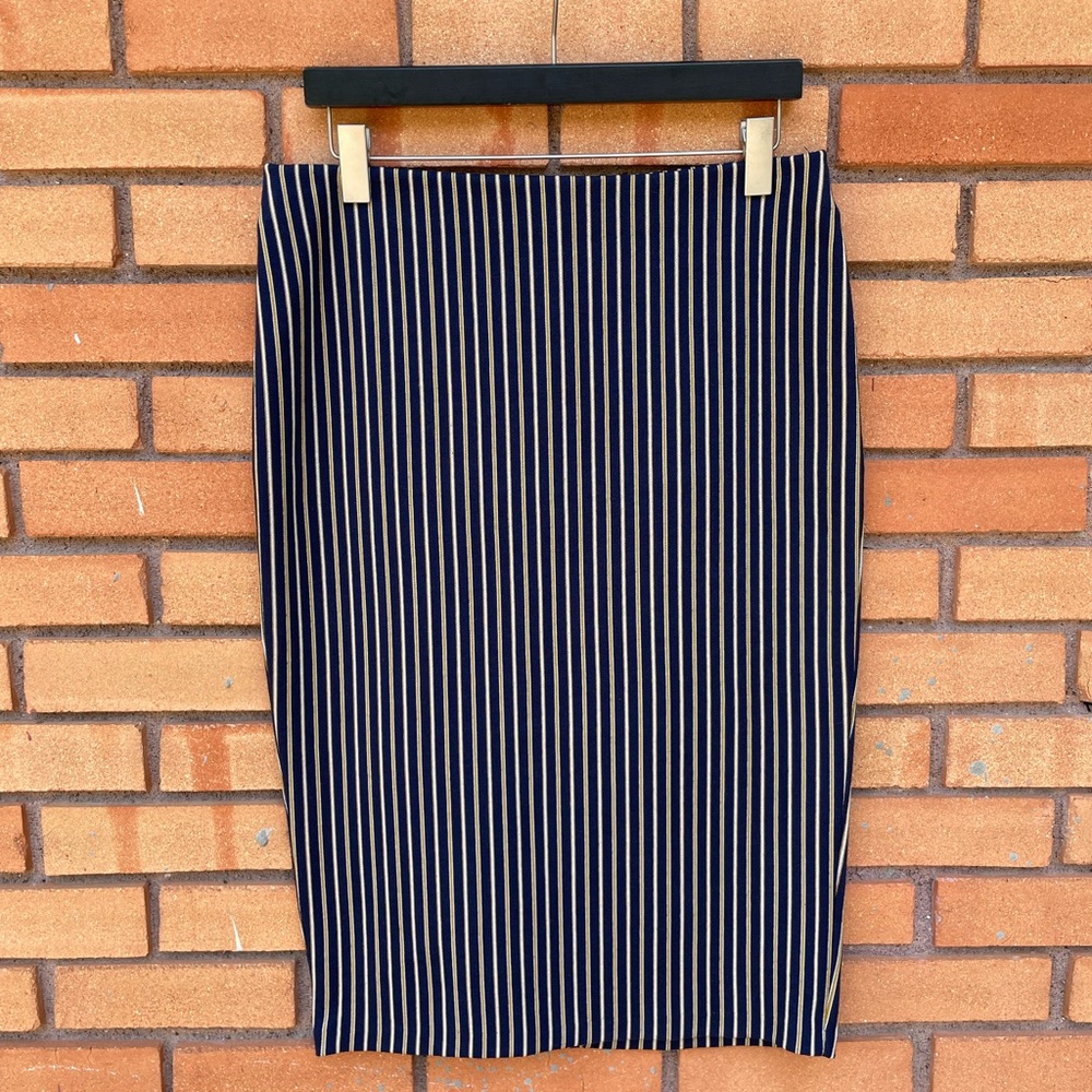Zara Pinstripe Pencil Skirt Size Large